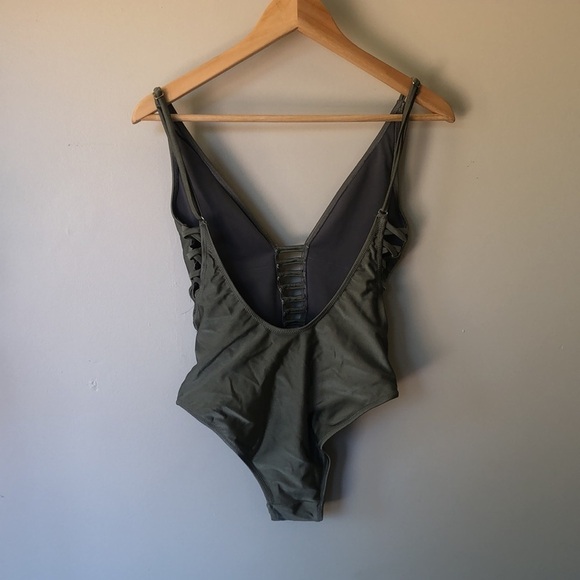 CORAL tropic one piece bathing suit - Picture 4 of 11